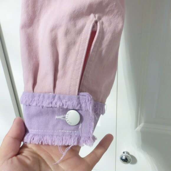 HELLO KITTY x SHEIN colour block pastel purple, pink and white denim jacket - Picture 13 of 13